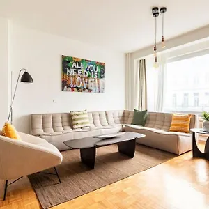 https://cosy-apart-antwerp-city-center1.hotelsghent.com