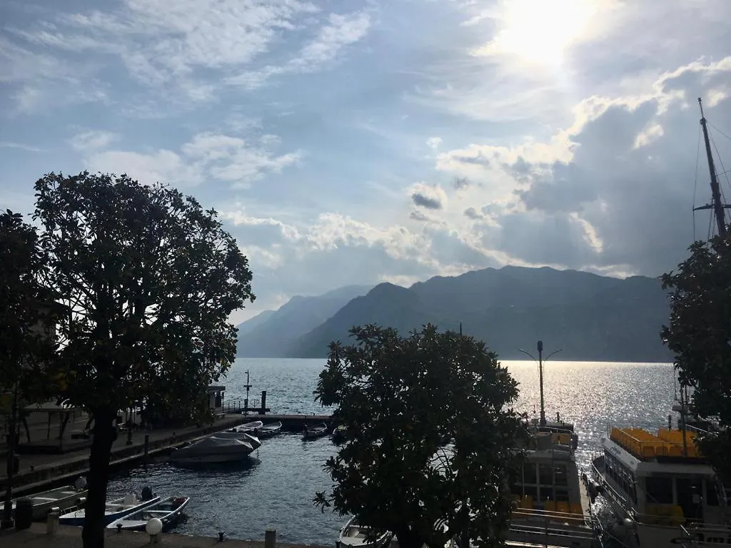 Sonny Apartments Malcesine 0*,  İtalya